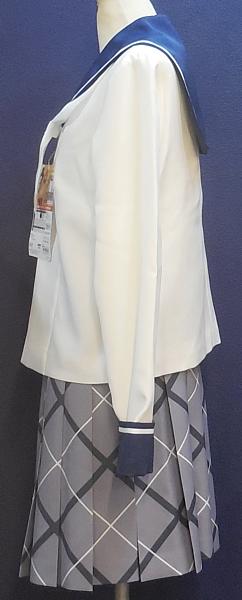 ゆるキャン本栖高校女子制服冬服 (3).JPG
