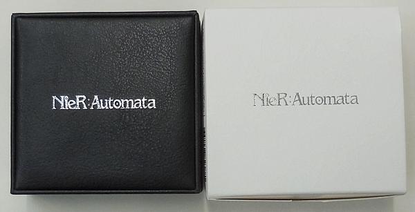 スクウェア・エニックス NieRAutomata シルバーイヤリング ブラックボックス (4).JPG