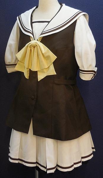 SHUFFLE!国立バーベナ学園女子制服夏服 (3).JPG