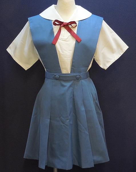 新世紀エヴァンゲリオン女子制服 (1).JPG