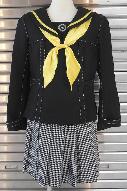 2ペルソナ4女子制服 (1).JPG