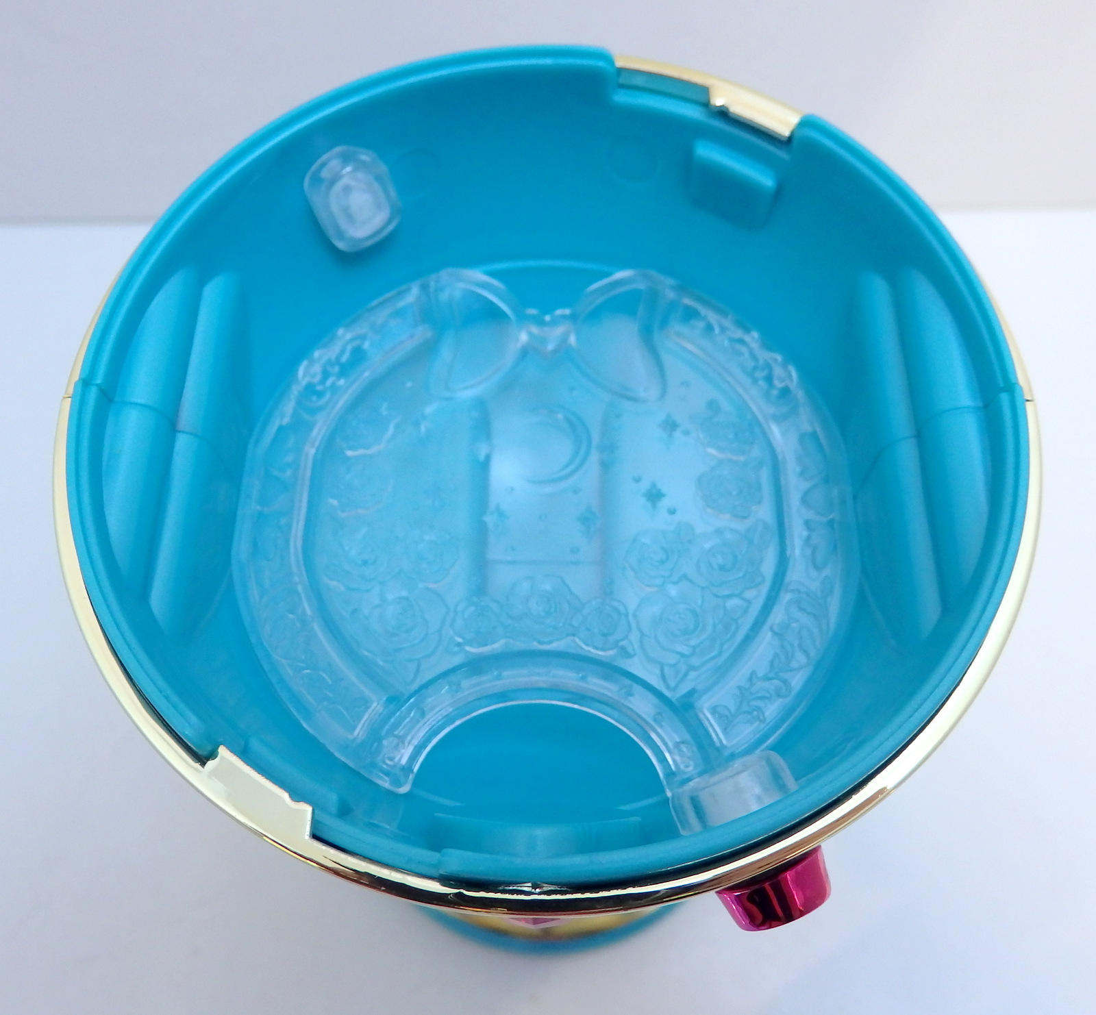 https://mandarake.co.jp/dir/nkn/plastic/up/2018/01/01/d8deac4ab3cab4131cbeb3fcabac38e25655b93b.JPG