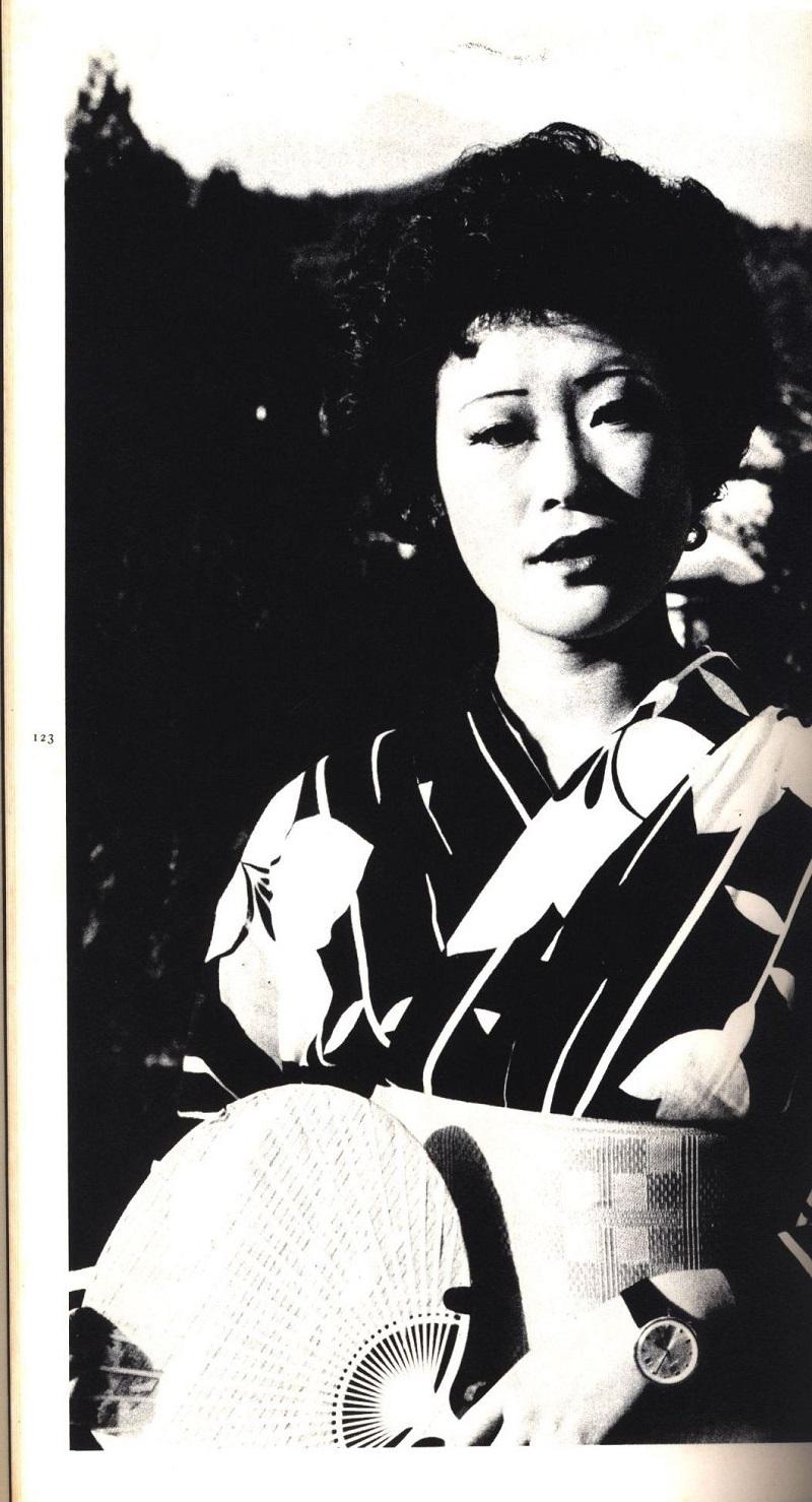 温泉芸者3.jpg